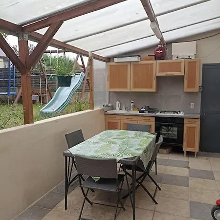 Lejlighed Fonctionnel-terrasse Partagee, Jardin-le Pratique Metz